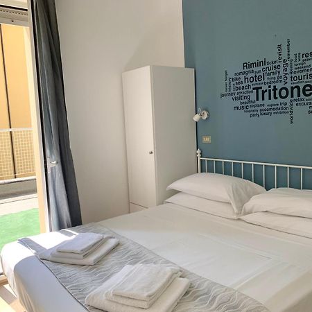 Hotel Tritone Rimini Oda fotoğraf