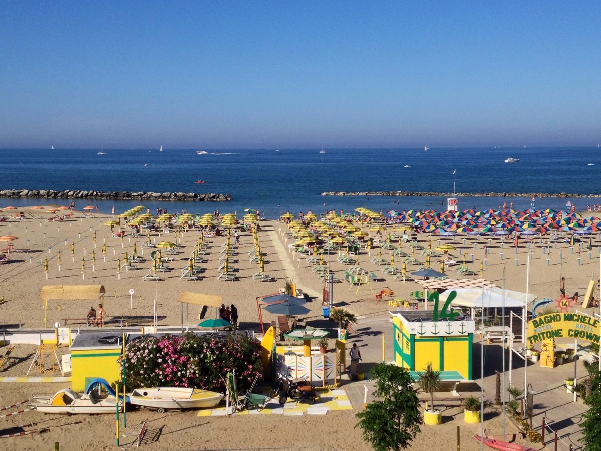 Hotel Tritone Rimini Dış mekan fotoğraf