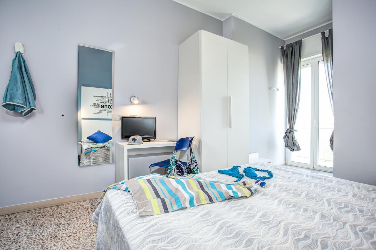 Hotel Tritone Rimini Dış mekan fotoğraf